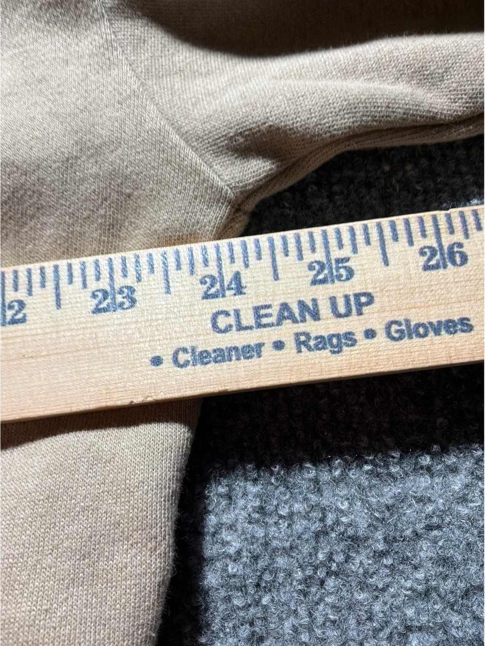 Beige Long Sleeve Women’s Sweatshirt with 'T' Print and Raw Hem - Picture 5 of 8